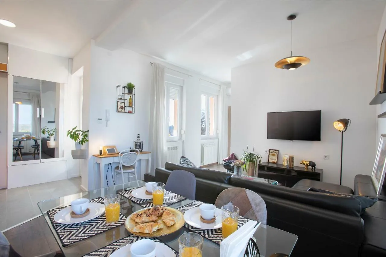 Polai Boutique Apartments With Free Parking 0*, Pula Croatia